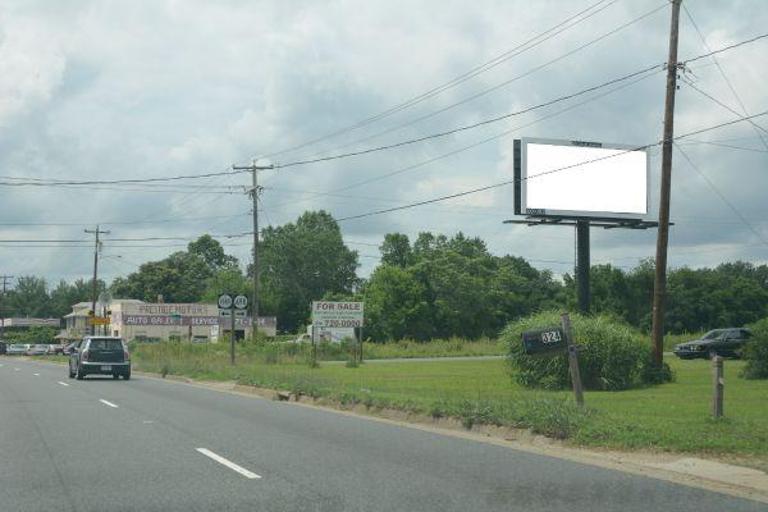 Photo of a billboard in Richardsville