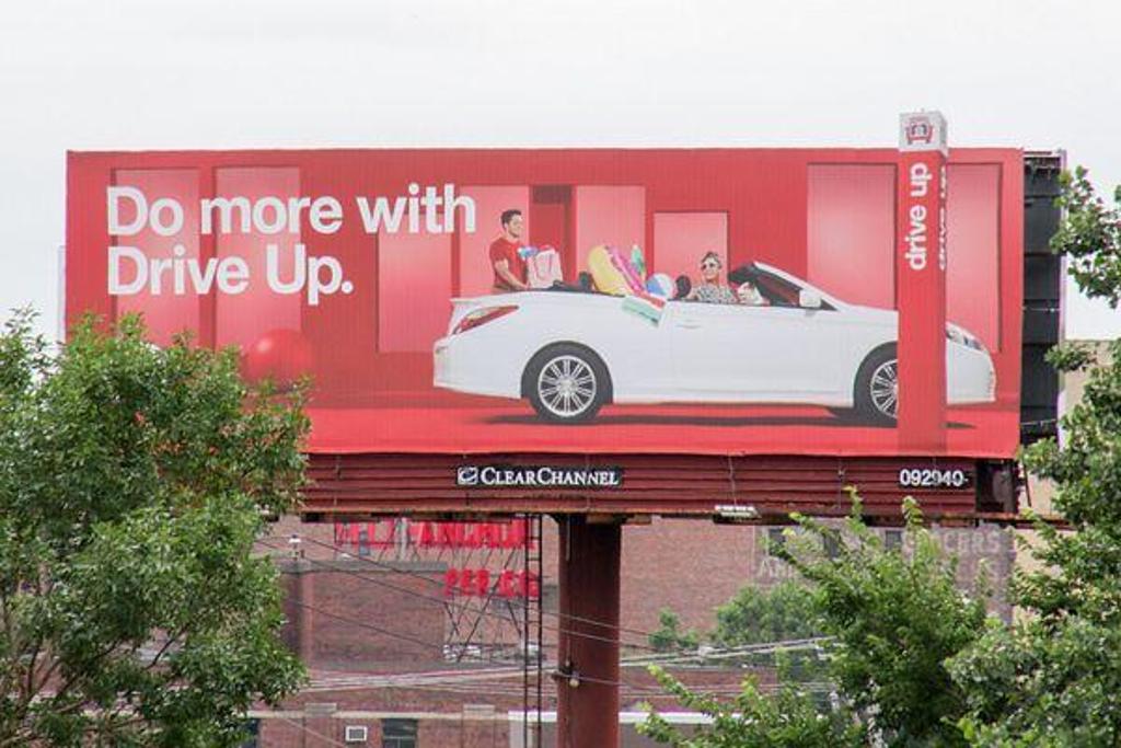Photo of a billboard in Saint Paul