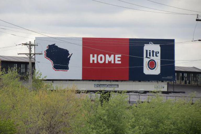 Photo of a billboard in Cudahy