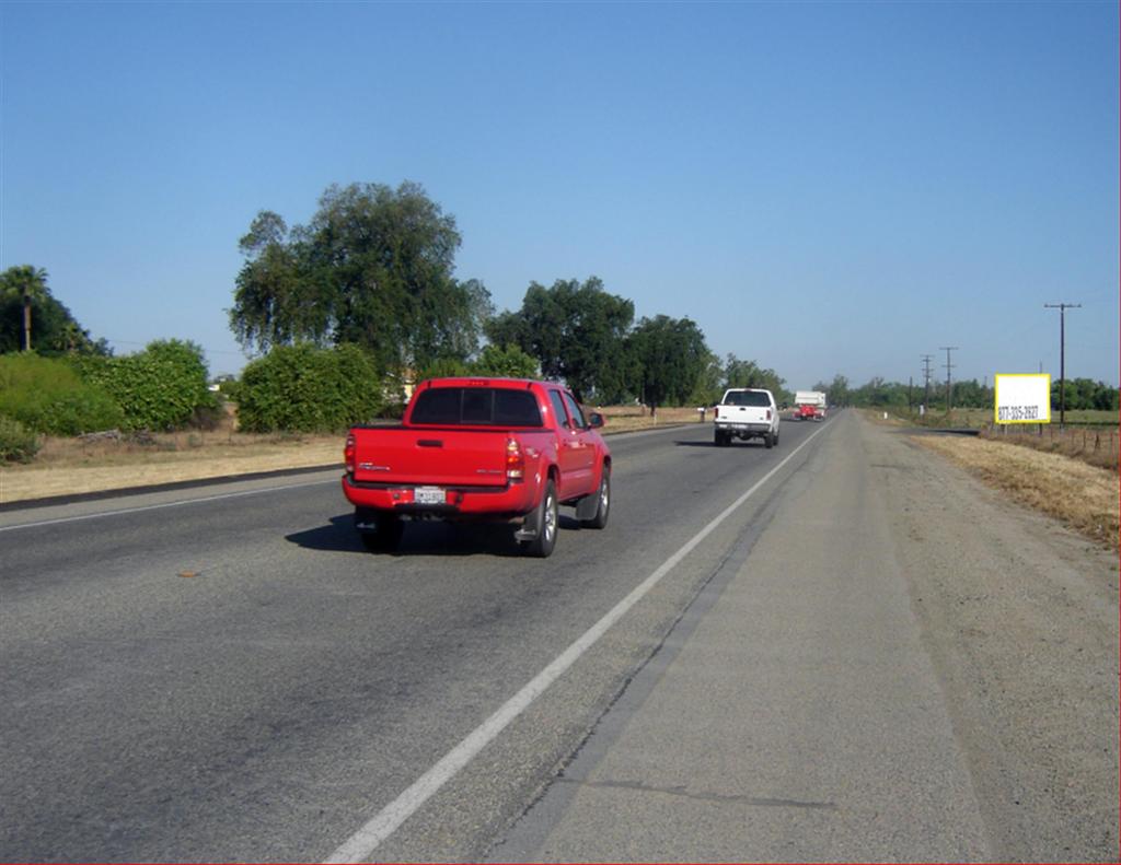 Photo of a billboard in Olancha