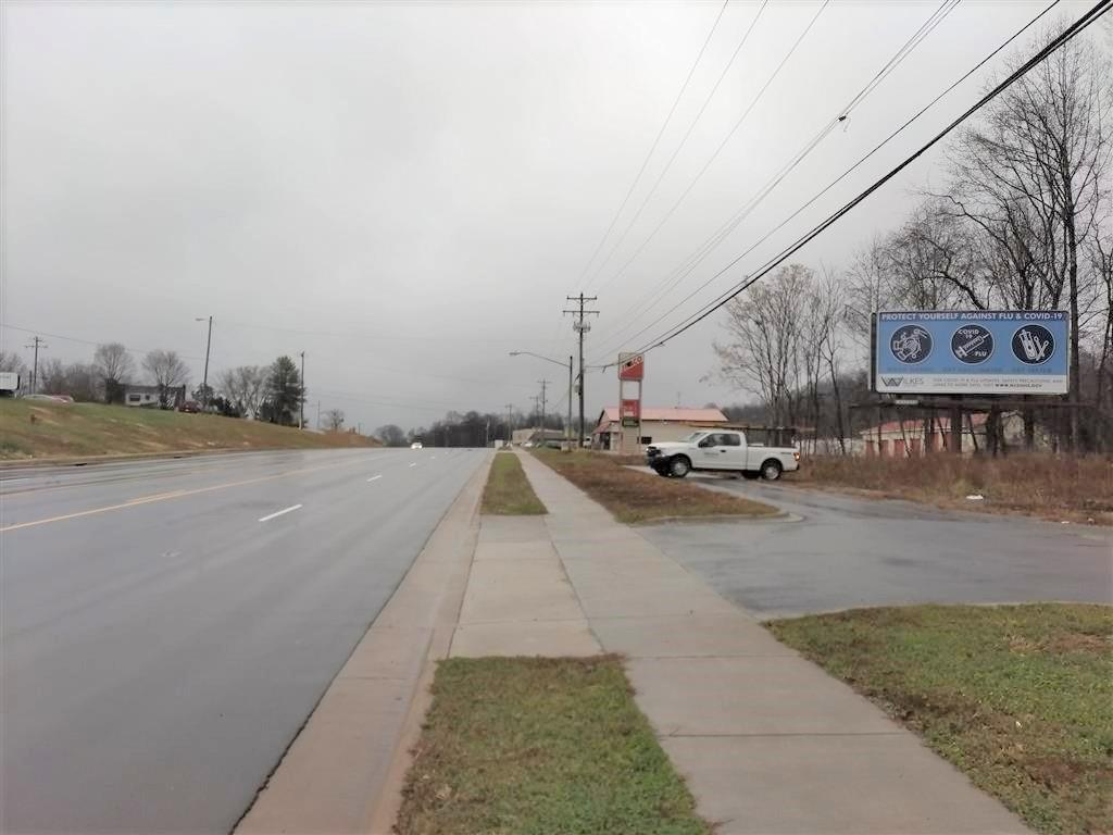 Photo of a billboard in Roaring River