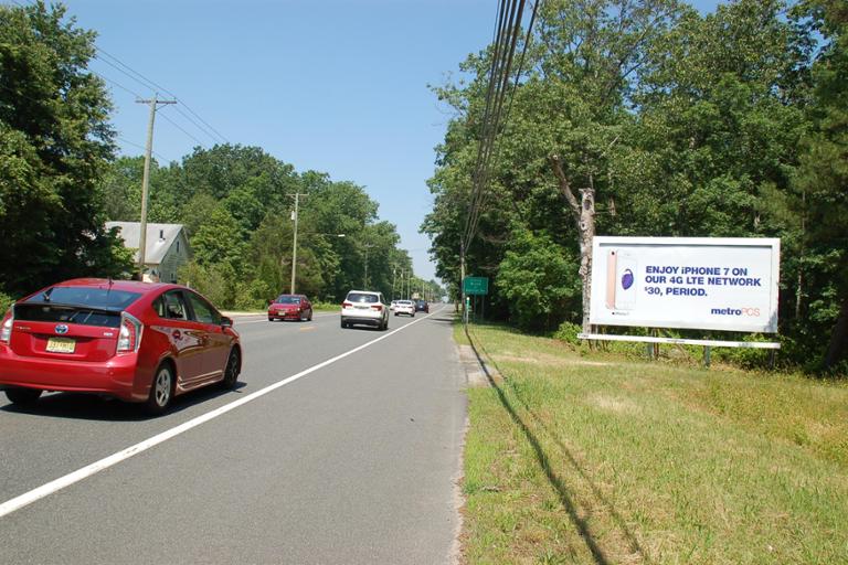 Photo of a billboard in Milmay