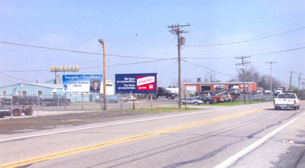 Photo of a billboard in State Line