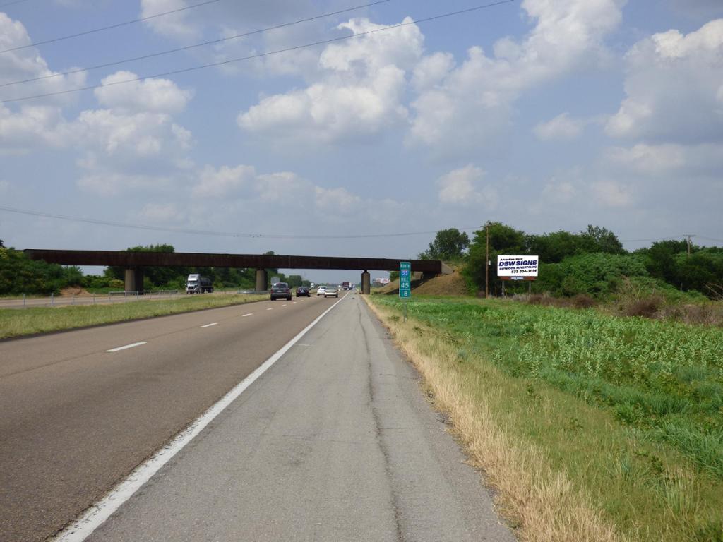 Photo of a billboard in Lilbourn