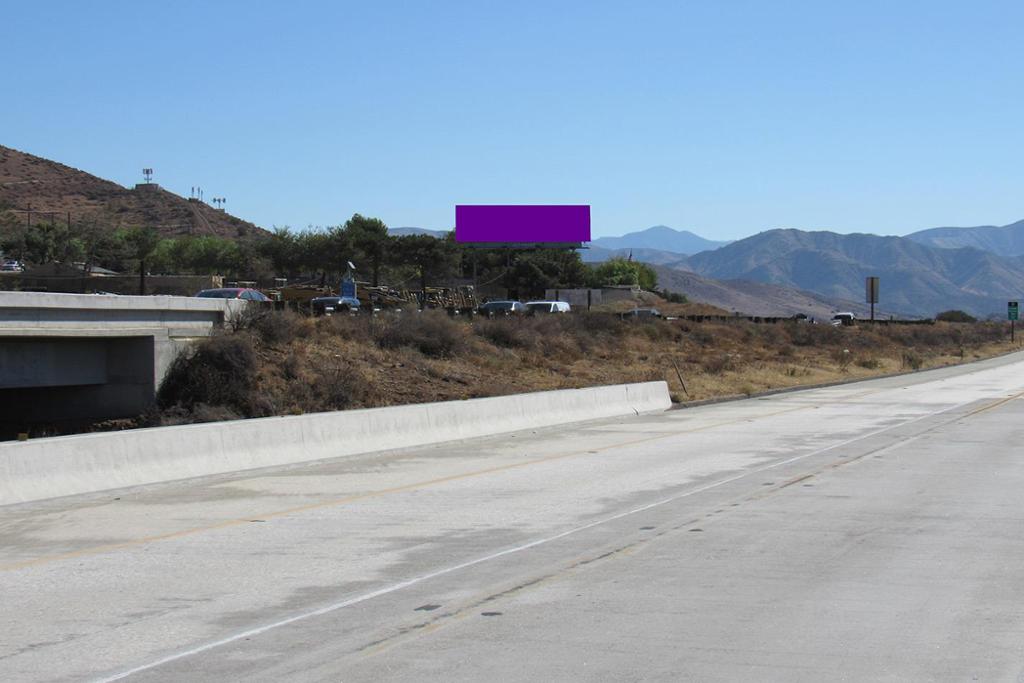 Photo of a billboard in Agua Dulce