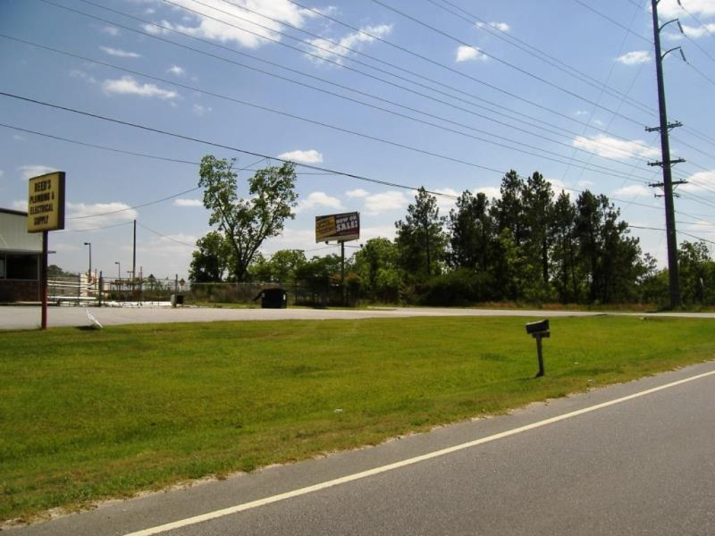 Photo of a billboard in Pettus